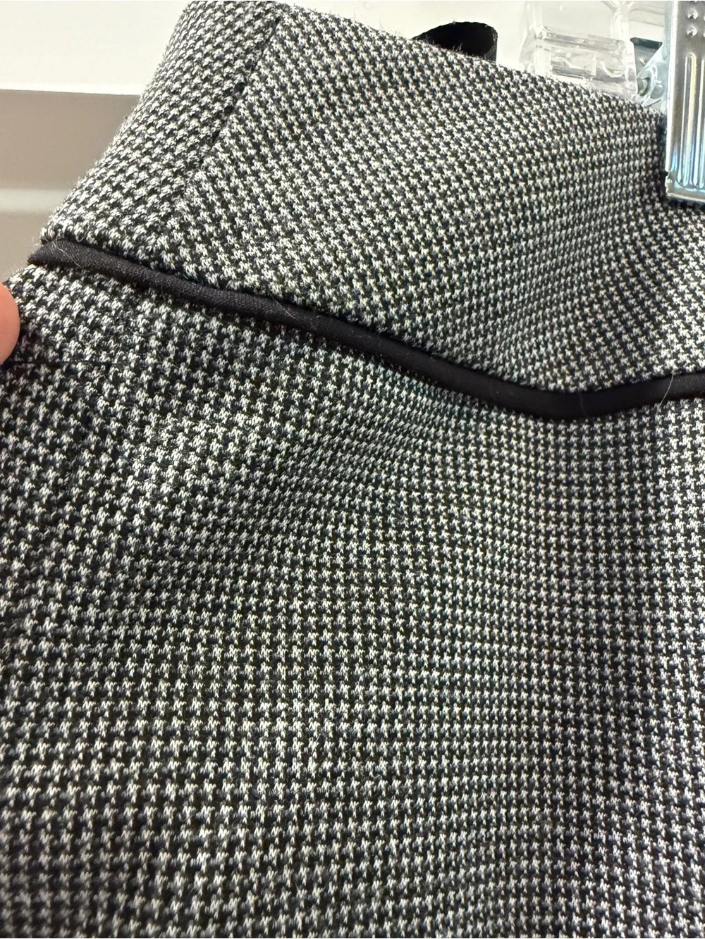 Calvin Klein Black-and-White Houndstooth Skirt with Black Piping